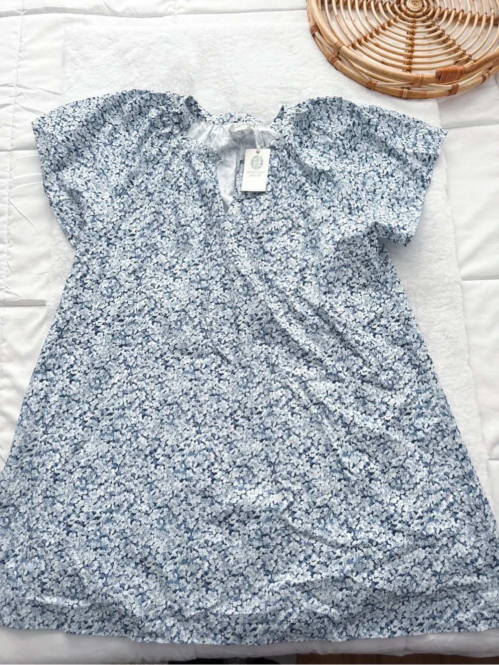 Tuckernuck Hyacinth House Davis Dress Blue Floral V- Neck NWT